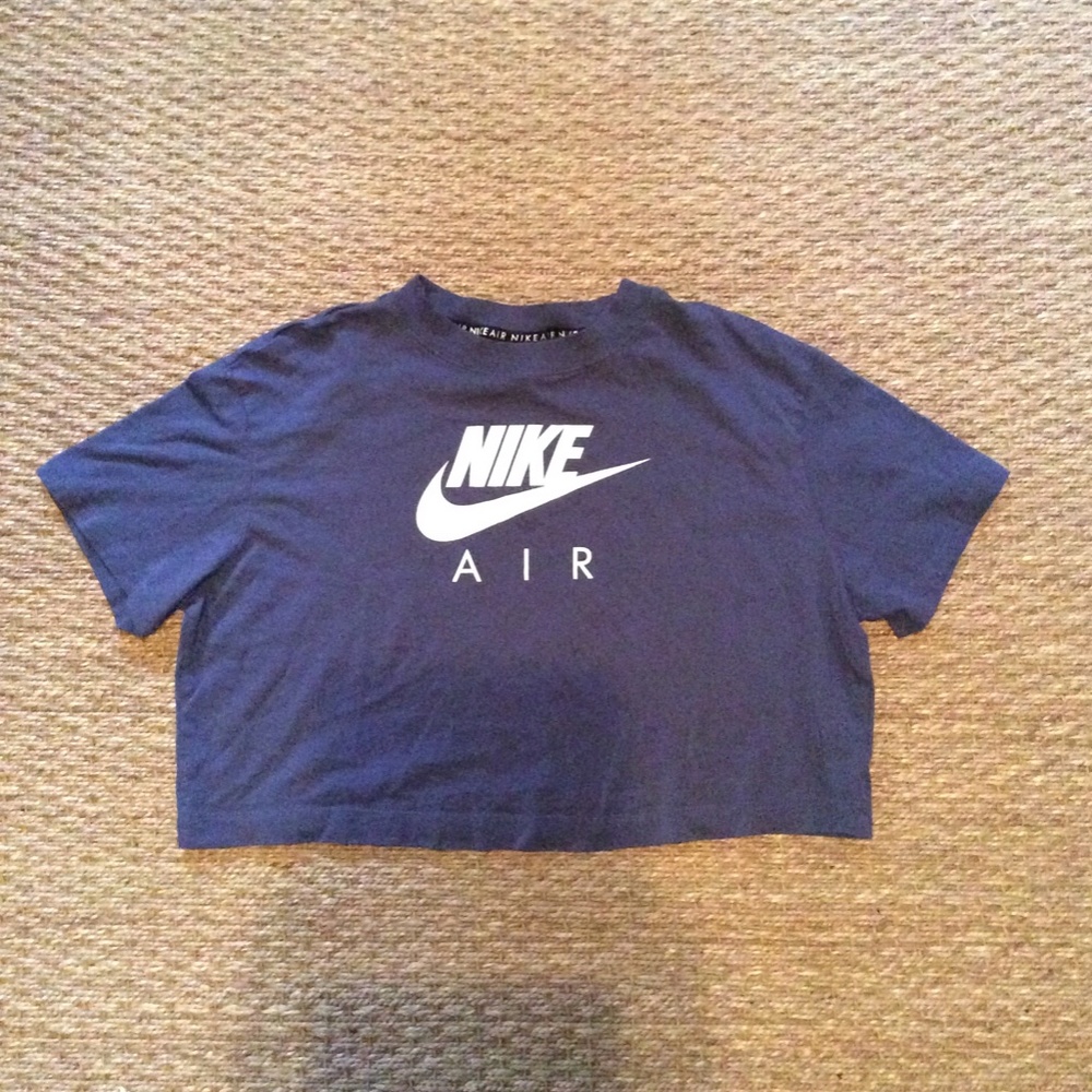 Women’s Nike Air crop top